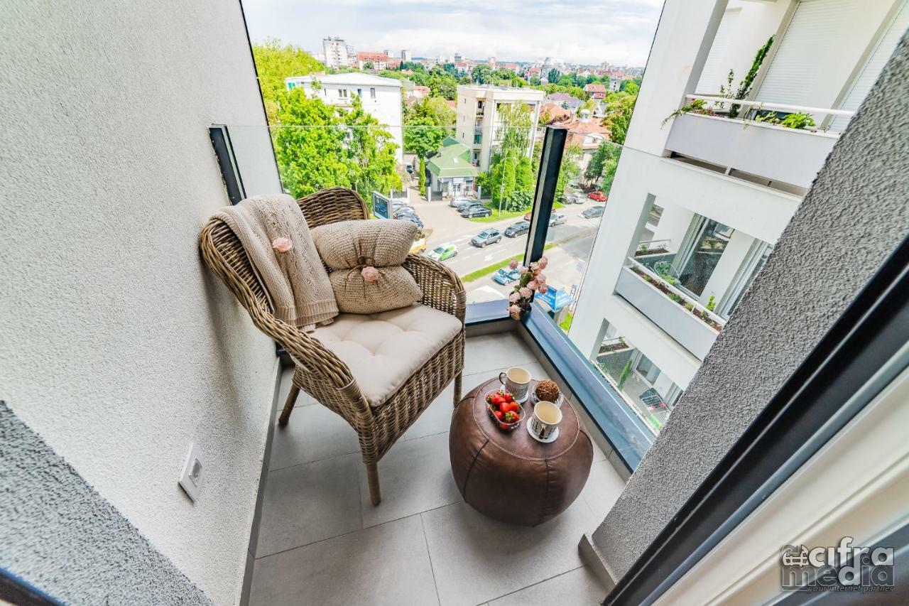Apartmani Alexandar15 诺威萨 外观 照片