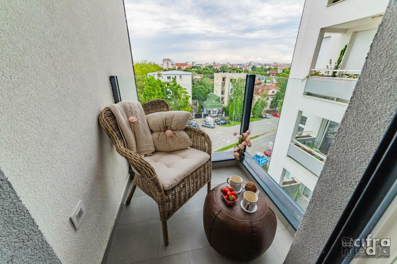 Apartmani Alexandar15 诺威萨 外观 照片