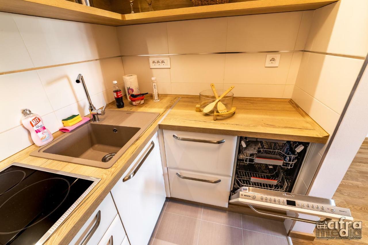 Apartmani Alexandar15 诺威萨 外观 照片
